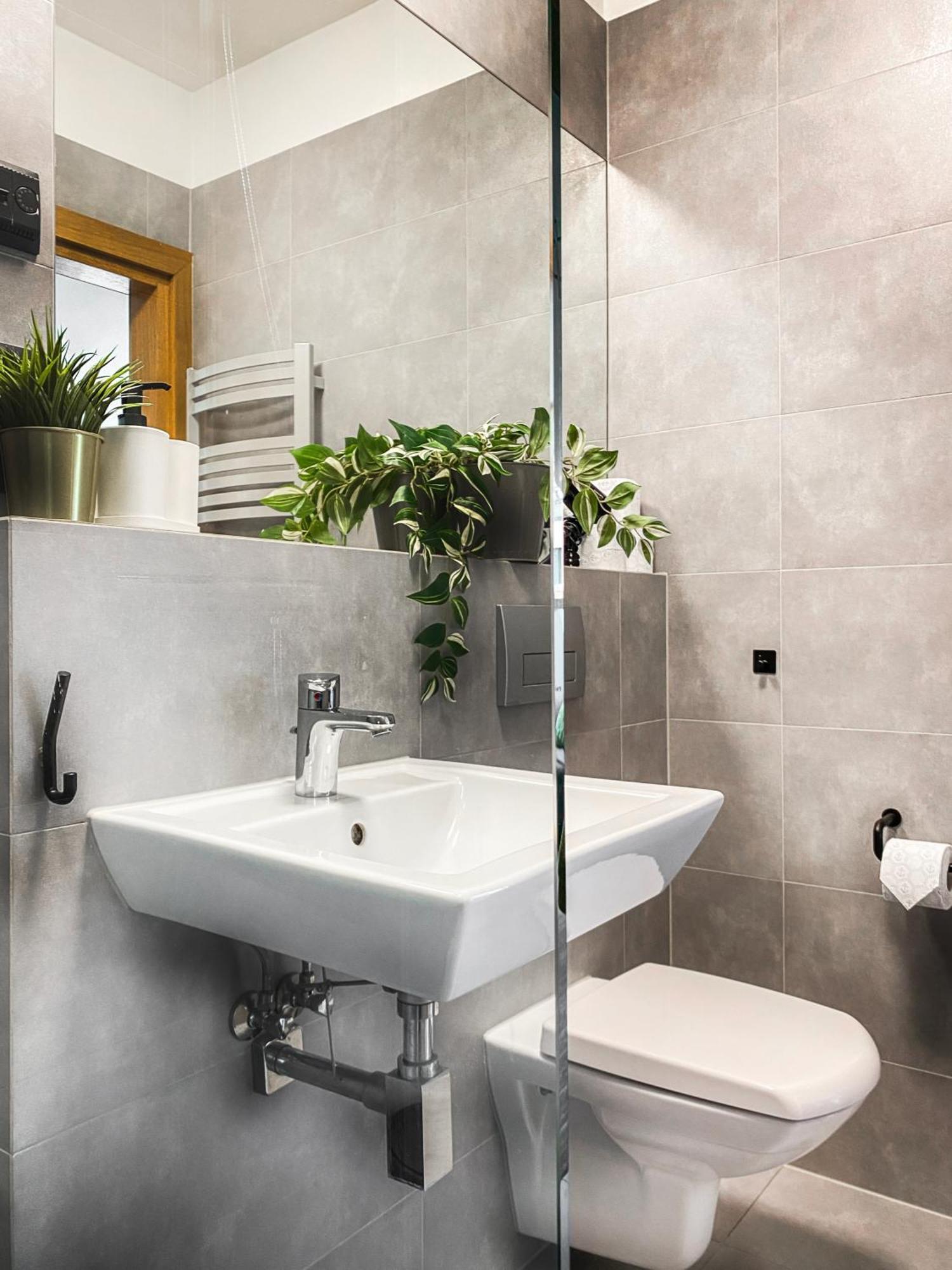 Cozy Apartment With Ac For Couples - Old Town Cracovia Esterno foto